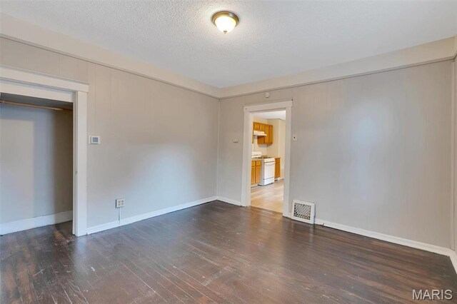 7118 Vermont Ave, Saint Louis, MO 63111 - photo 6