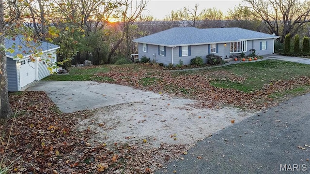121 Douglas Dr, Pleasant Hill, IL 62366 - view of front of property featuring a front yard and a shingled roof