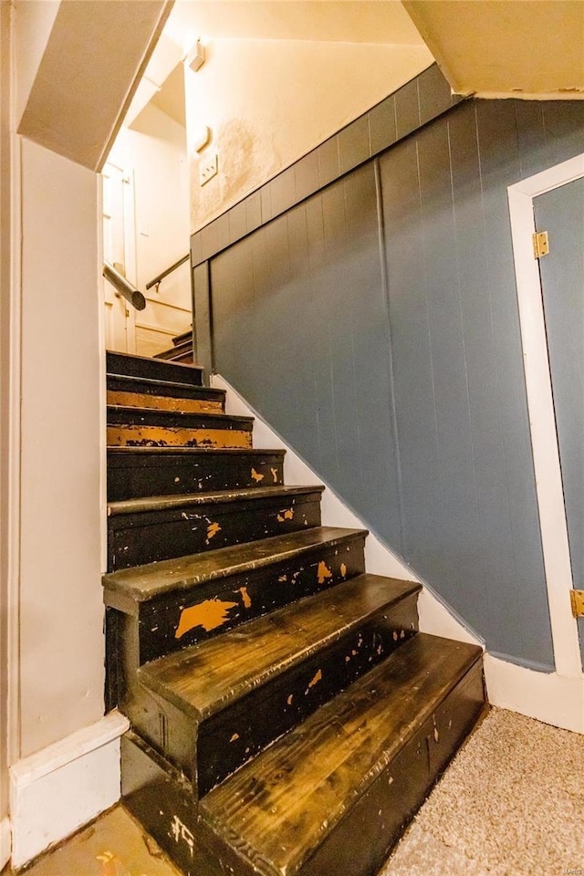 1040 N Kingshighway, Sikeston, MO 63801 - view of stairs