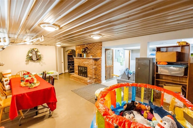 1040 N Kingshighway, Sikeston, MO 63801 - living area with finished concrete flooring and a fireplace