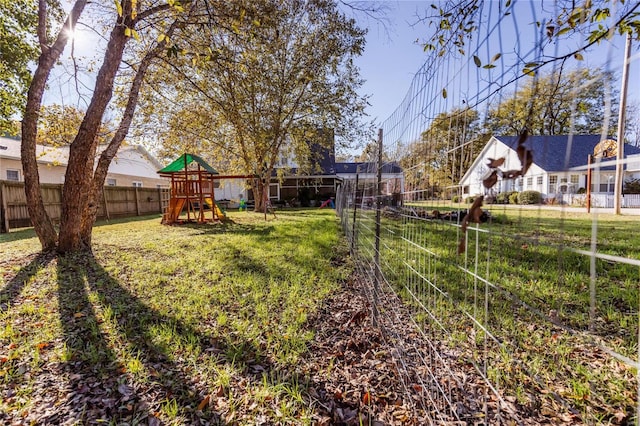 1040 N Kingshighway, Sikeston, MO 63801 - view of yard with a playground