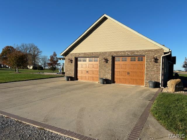 15020 Jamestown Rd, Breese, IL 62230 - view of detached garage