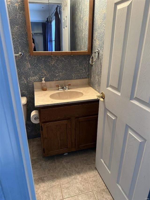 25 Whispering Oaks Dr, Washington, MO 63090 - bathroom with vanity