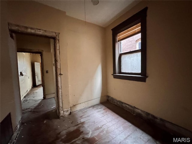 3936 Lexington Ave, Saint Louis, MO 63107 - view of empty room