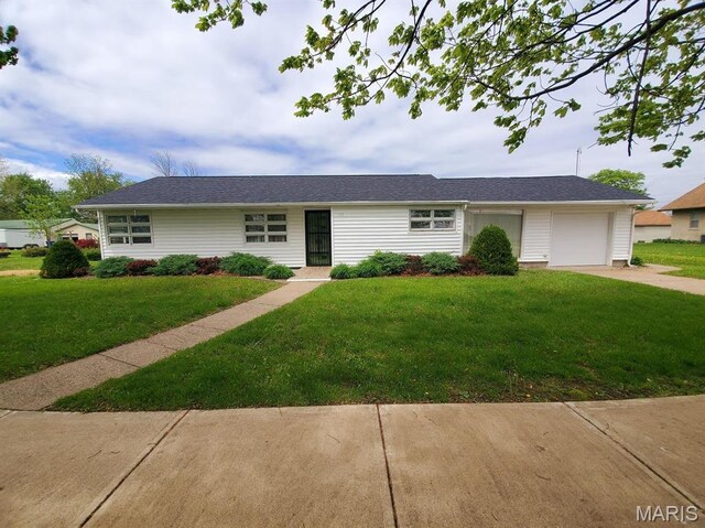 102 W Quincy St, Lewistown, MO 63452 - photo 1