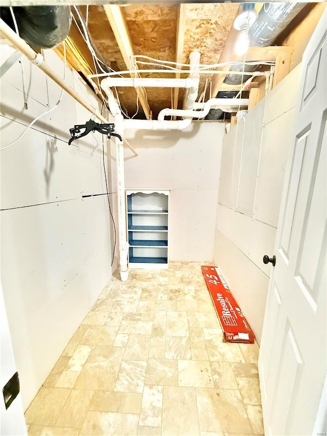 2560 Birch St, Doe Run, MO 63637 - view of unfinished below grade area