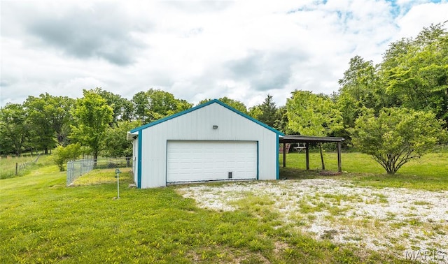 14280 County Road 8100, Rolla, MO 65401 - garage featuring a garage