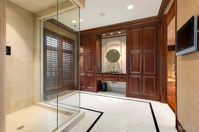 1290 Dry Ridge Rd, Town And Country, MO 63131 - bathroom with inlaid floor details and tile patterned floors