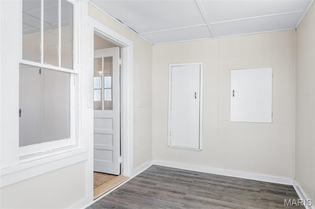 12449 Quarry Town Rd, Saint Genevieve, MO 63670 - spare room with wood finished floors and baseboards