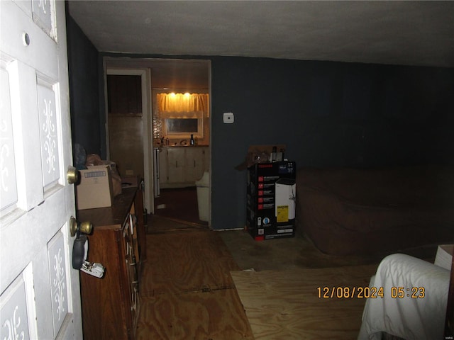 view of foyer entrance