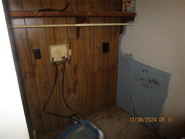 view of clothes washing area