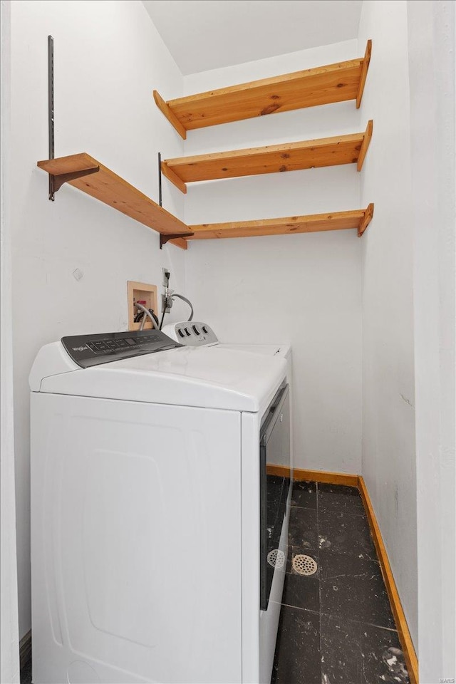 4361 Laclede Ave, Saint Louis, MO 63108 - laundry room with independent washer and dryer and baseboards