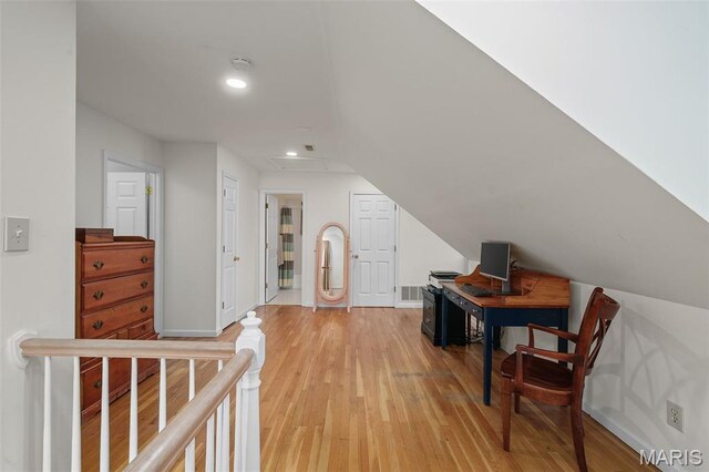 729 W Lockwood Ave, Saint Louis, MO 63122 - additional living space featuring light wood-style floors and recessed lighting