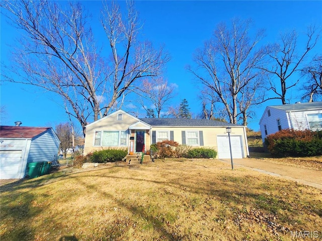 1019 Avant Dr, Saint Louis, MO 63137 - photo 1