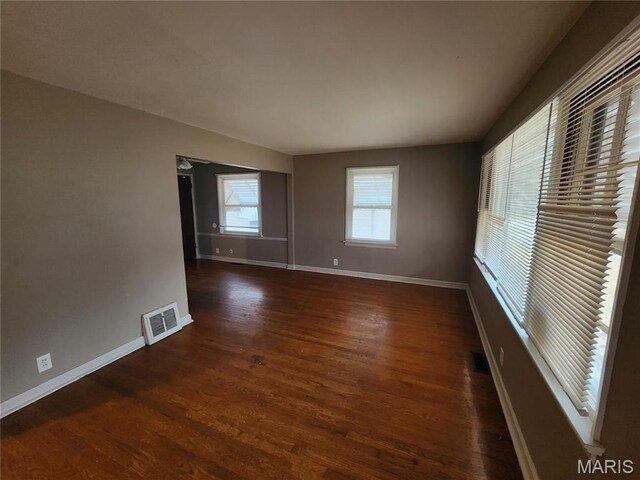 1159 Ashford Dr, Saint Louis, MO 63137 - photo 4