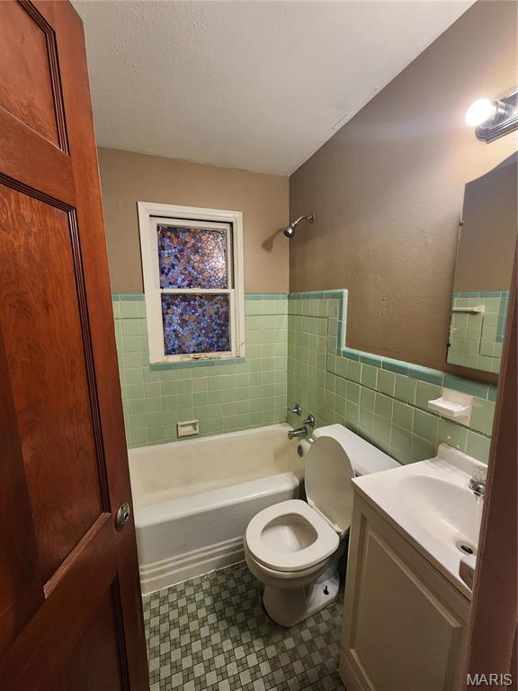 1159 Ashford Dr, Saint Louis, MO 63137 - photo 12