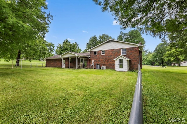 70 Garnet Ln, Cape Girardeau, MO 63701 - back of property featuring brick siding