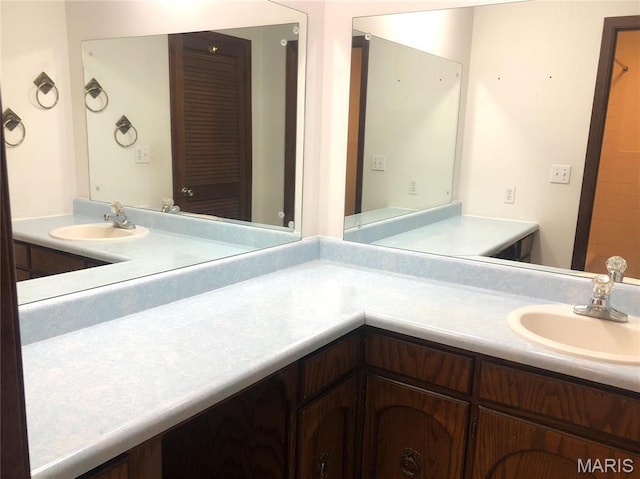 1210 N Prairie, Bloomfield, MO 63825 - bathroom featuring vanity