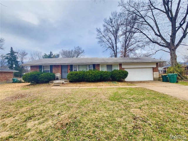 9631 Cutler Dr, Saint Louis, MO 63137 - photo 1