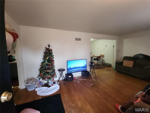 9409 Aetna Dr, Saint Louis, MO 63137 - living area with wood finished floors