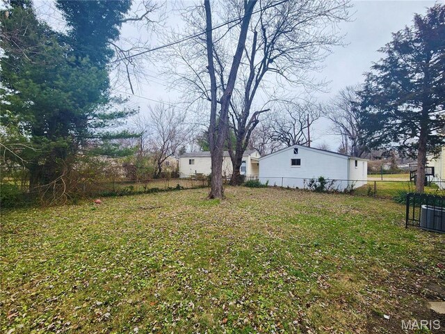 11665 Larimore Rd, Saint Louis, MO 63138 - view of yard with cooling unit