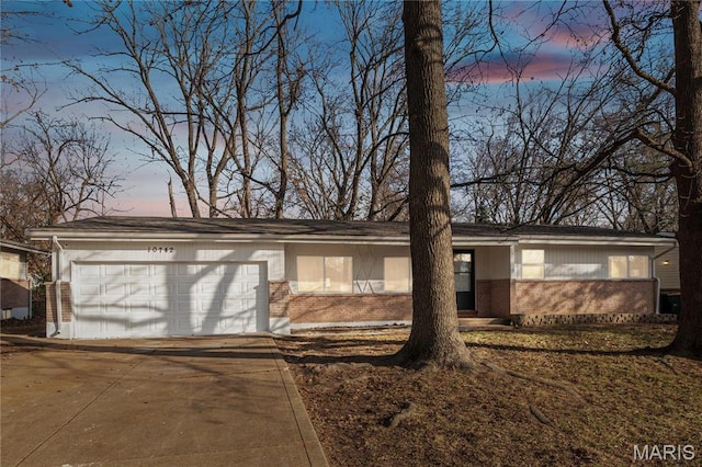 10742 Vorhof Dr, Saint Louis, MO 63136 - photo 19