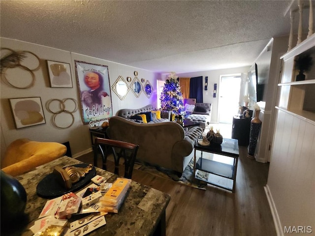 1209 Kilgore Dr, Saint Louis, MO 63137 - photo 2