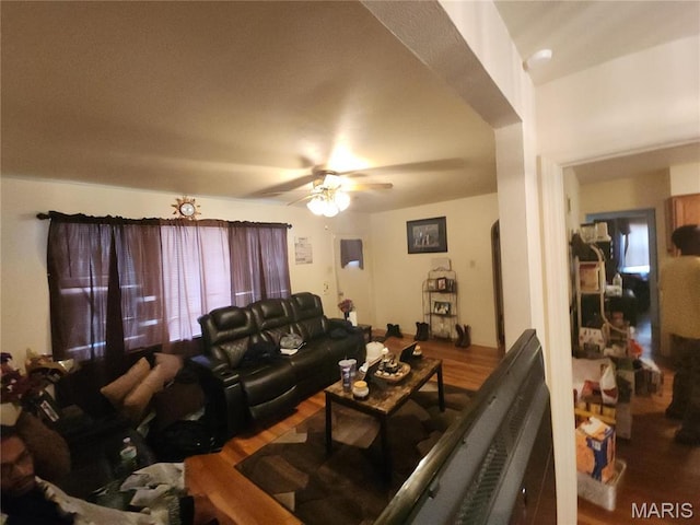 9228 Halbrook Dr, Saint Louis, MO 63137 - photo 2