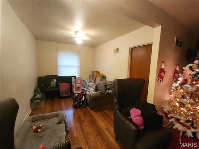 9314 Ardmore Dr, Saint Louis, MO 63137 - photo 4