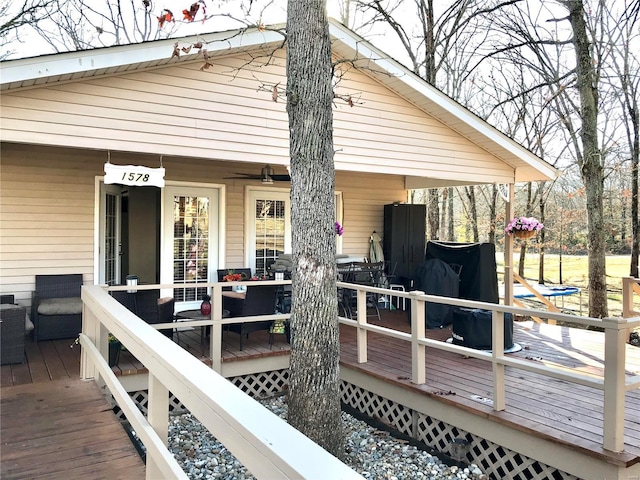 1578 Lakeshore, Cuba, MO 65453 - wooden deck with an outdoor hangout area