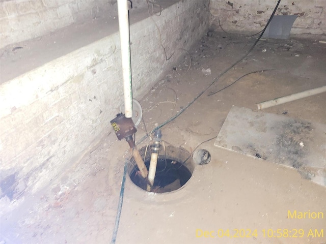 403 E Main St, Marion, IL 62959 - basement view