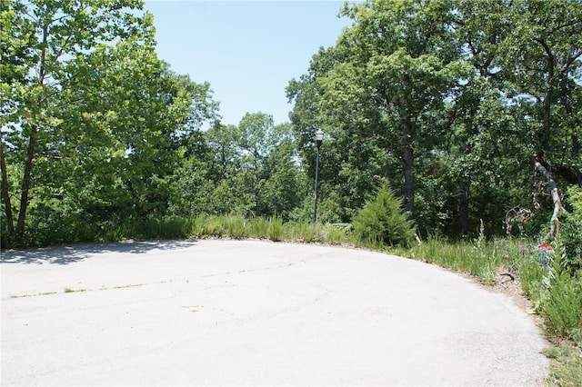 11 Deer Hollow Ln, Lake Ozark, MO 65065