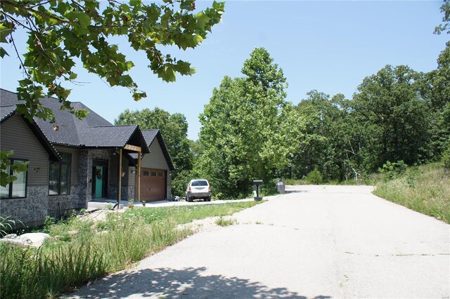 11 Deer Hollow Ln, Lake Ozark, MO 65065