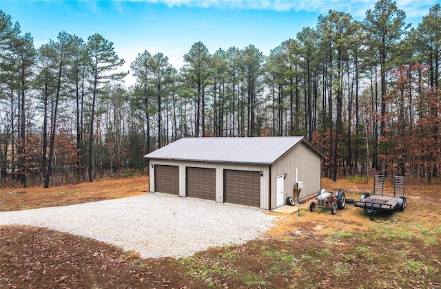 view of detached garage