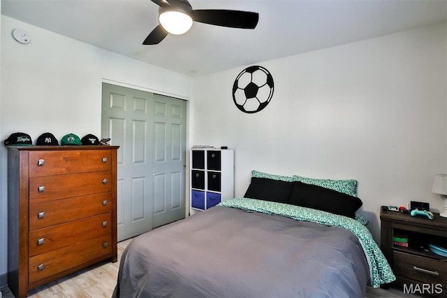 915 Sugar Lake Ct Unit 4, Saint Peters, MO 63376 - bedroom with wood finished floors and ceiling fan