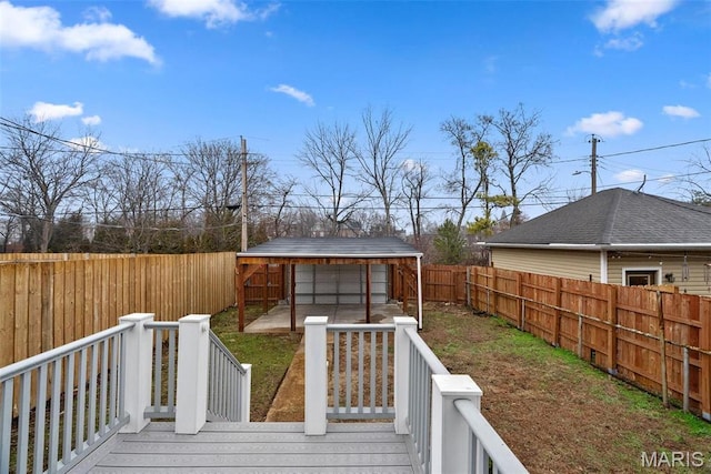 3223 Geyer Ave, Saint Louis, MO 63104 - wooden terrace featuring a fenced backyard