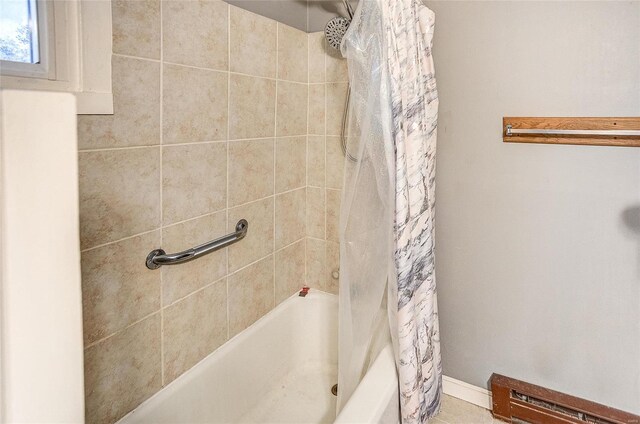 106 N Market St, Waterloo, IL 62298 - full bathroom with shower / tub combo and baseboards