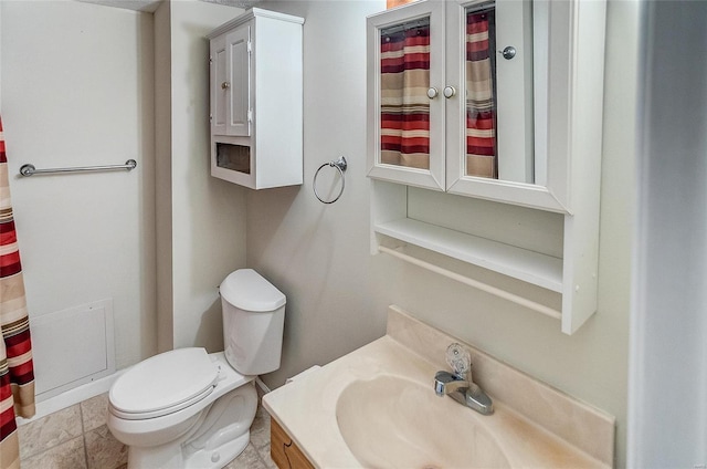 106 N Market St, Waterloo, IL 62298 - bathroom featuring toilet, vanity, and a shower with shower curtain