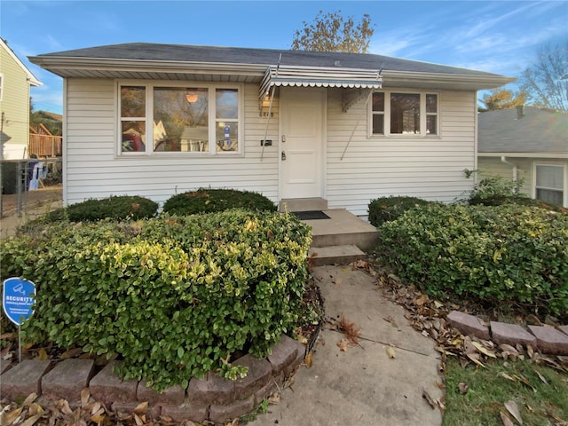 6448 Clifton Hills Dr, Saint Louis, MO 63139 - view of front of home