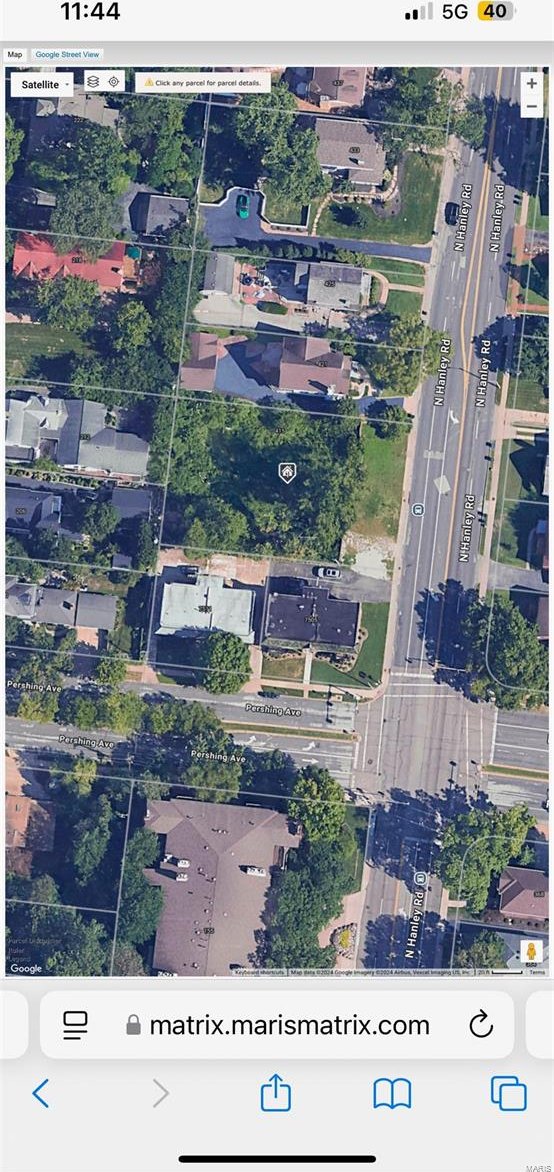 415 N Hanley Rd, University City, MO 63130