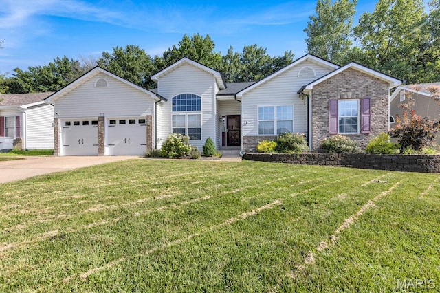 777 Diamond Pointe Ct, Ofallon, MO 63366 - photo 1