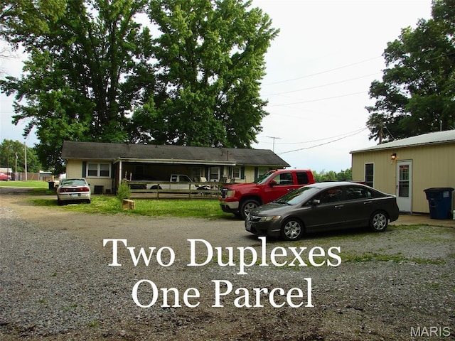 715 W Broadway, Sparta, IL 62288 - view of ranch-style home