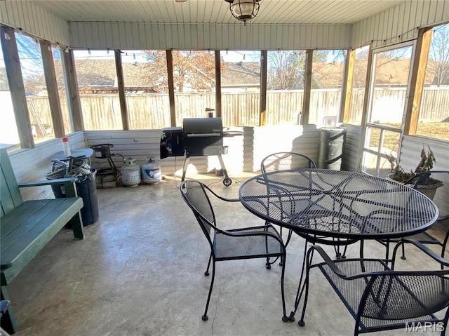 914 Pine St, Sikeston, MO 63801 - sunroom / solarium featuring outdoor dining space and healthy amount of natural light