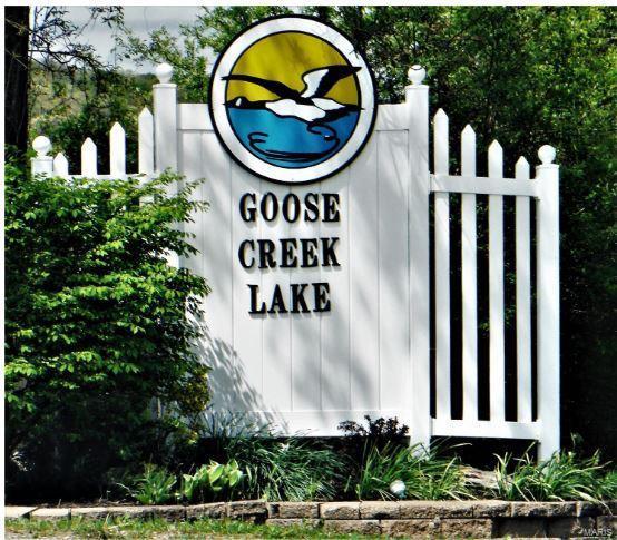 6001 Brown Rd Unit 6005, French Village, MO 63036 - view of community sign