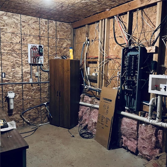 6001 Brown Rd Unit 6005, French Village, MO 63036 - misc room featuring concrete flooring and an ornate ceiling