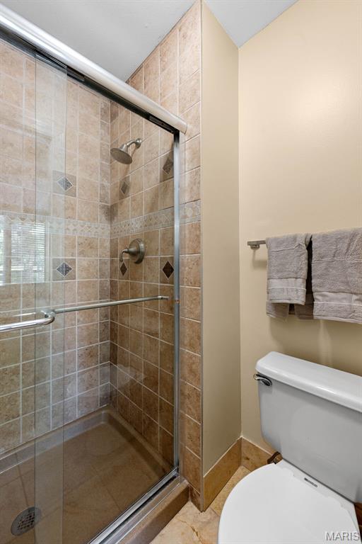 2233 Kehrsglen Ct, Chesterfield, MO 63005 - photo 12