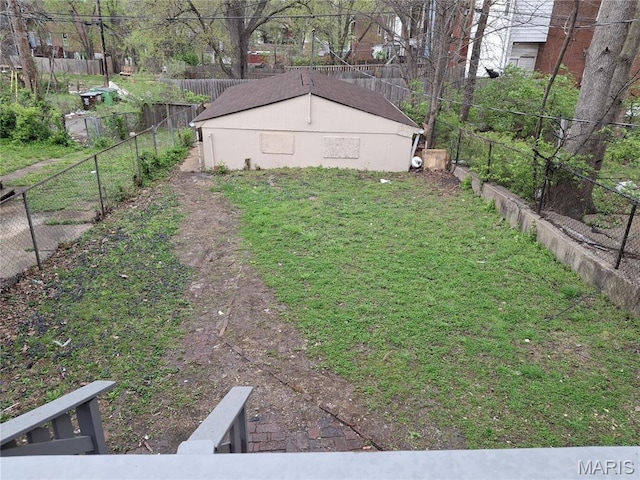 2709 Keokuk St, Saint Louis, MO 63118 - view of yard