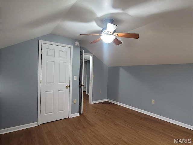 305 Macarthur St, Washington, MO 63090 - additional living space featuring ceiling fan, wood finished floors, and vaulted ceiling