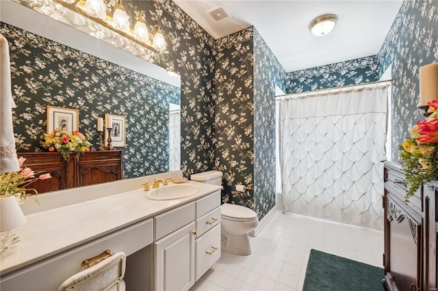 full bathroom featuring wallpapered walls, tile patterned floors, toilet, a shower with curtain, and vanity