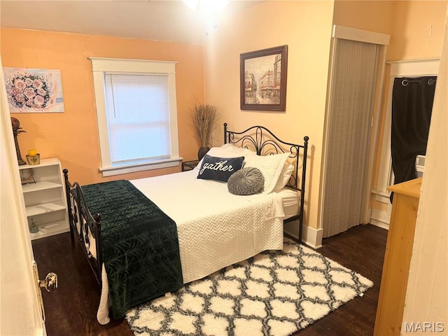 3511 Oakdale Ave, Saint Louis, MO 63121 - bedroom with wood finished floors